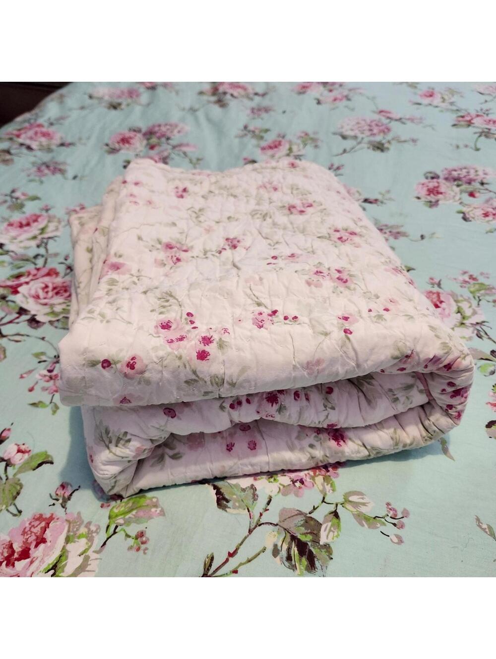 Twin Simply Shabby Chic Floral Quilt Pink Cottage Core Bedding Cabbage Rose